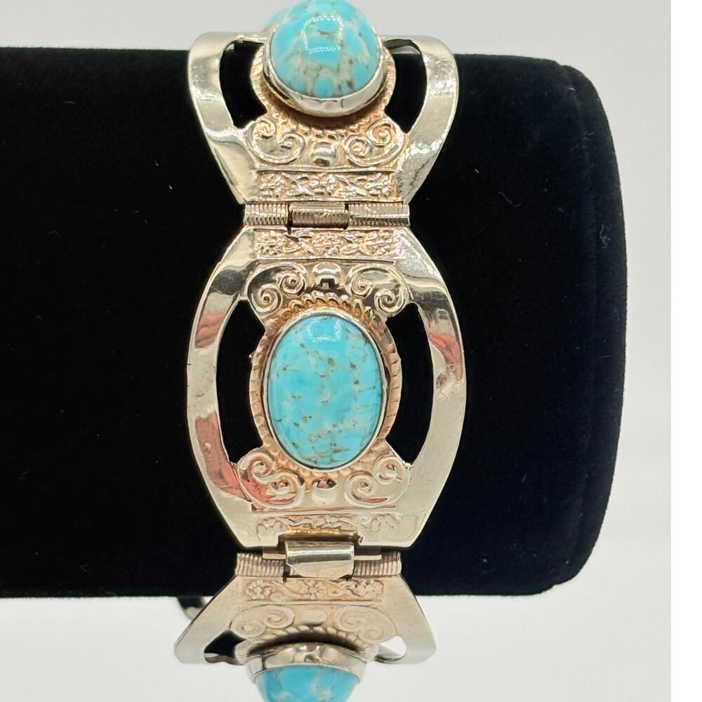 Artisan Turquoise and Sterling Bracelet with Timeless Mexican Craftsmanship